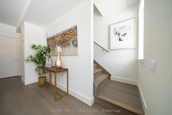 6 Greenbriar Road — photo 2