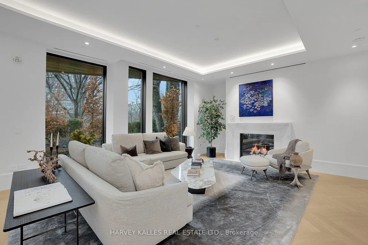 7 Dale Avenue