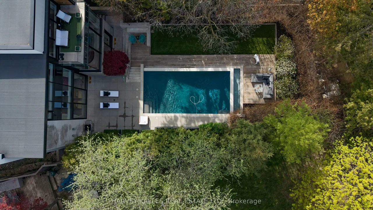 43 Hillholm Road — photo 38