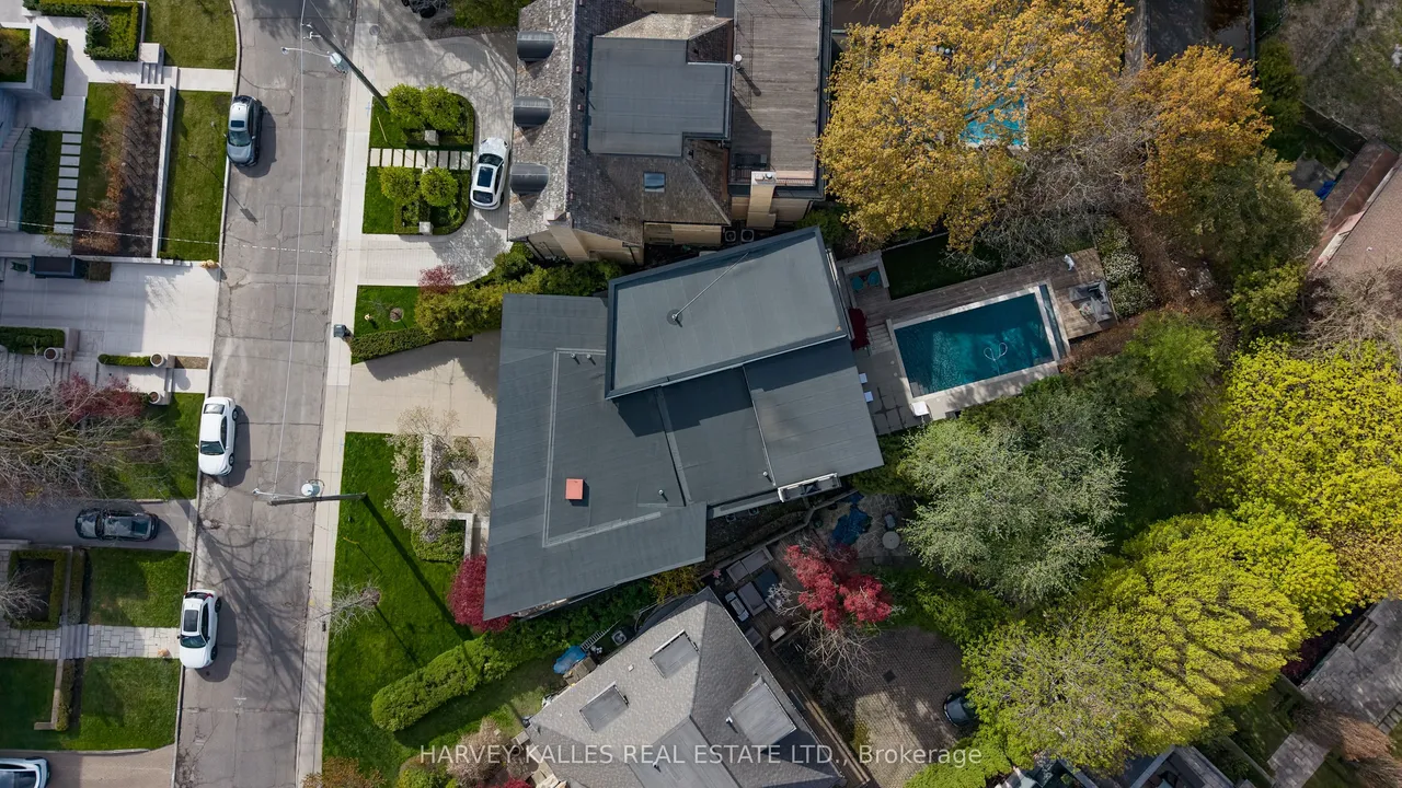 43 Hillholm Road — photo 37