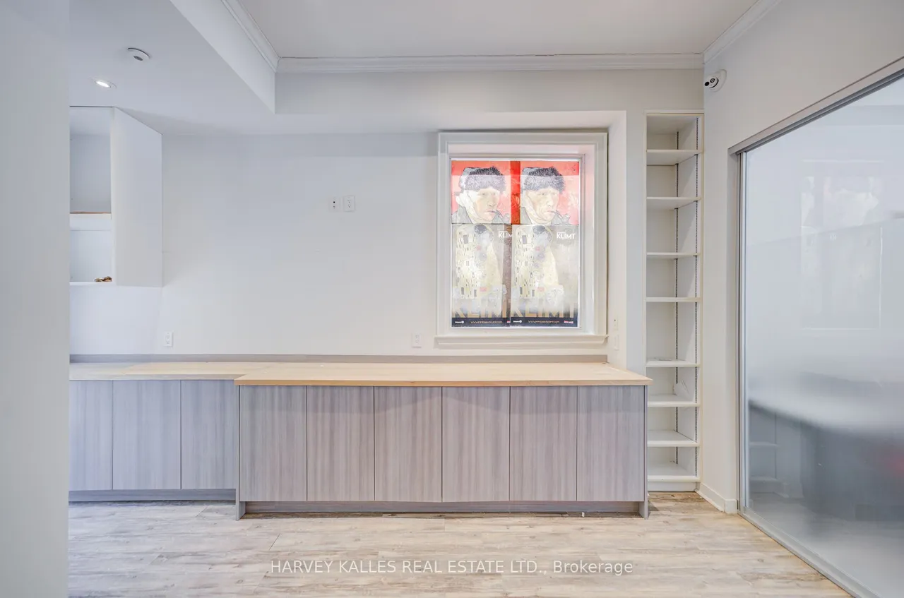 275 MacPherson Avenue — photo 3