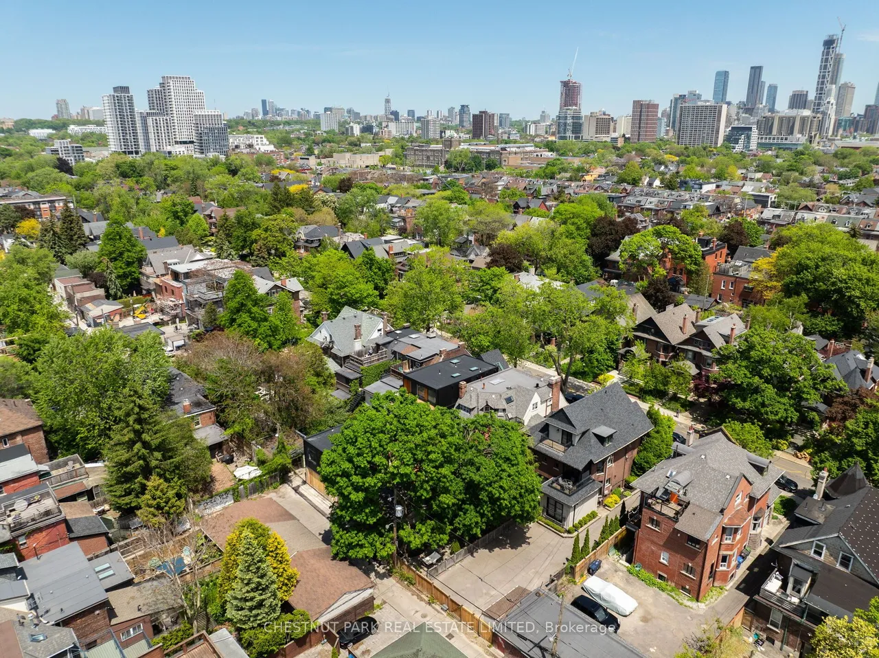 386 Palmerston Boulevard — photo 39