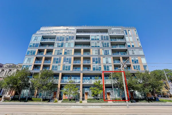 6 Parkwood Avenue