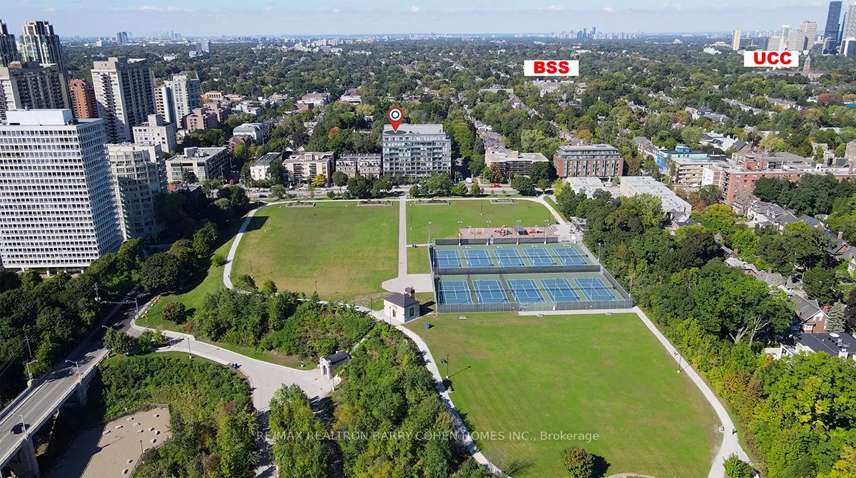 6 Parkwood Avenue — photo 3