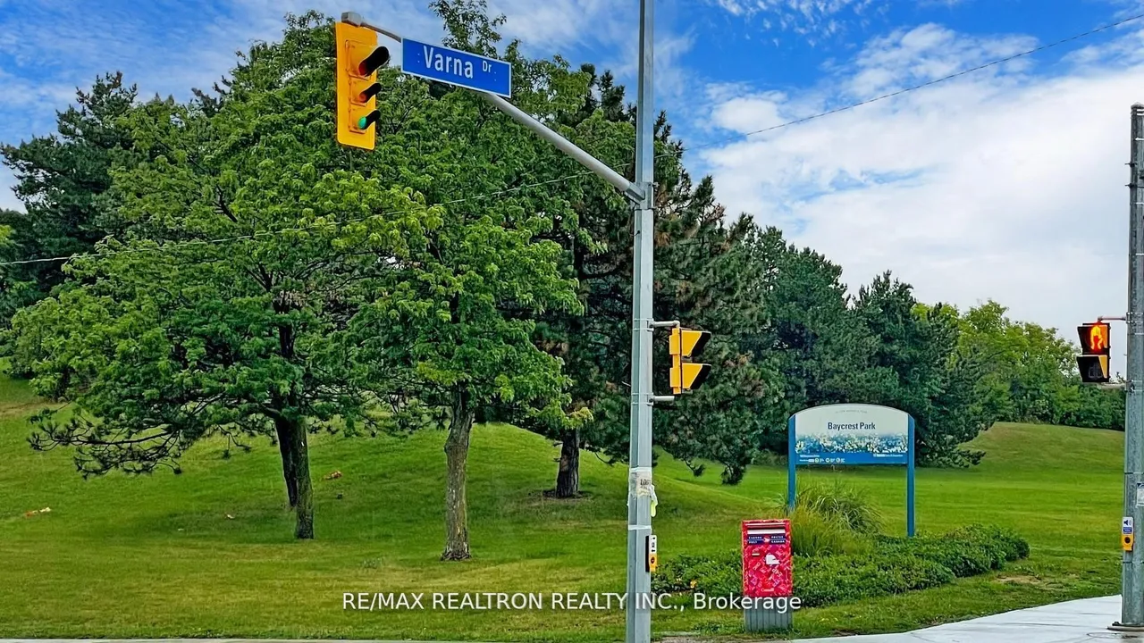 120 Varna Drive — photo 36