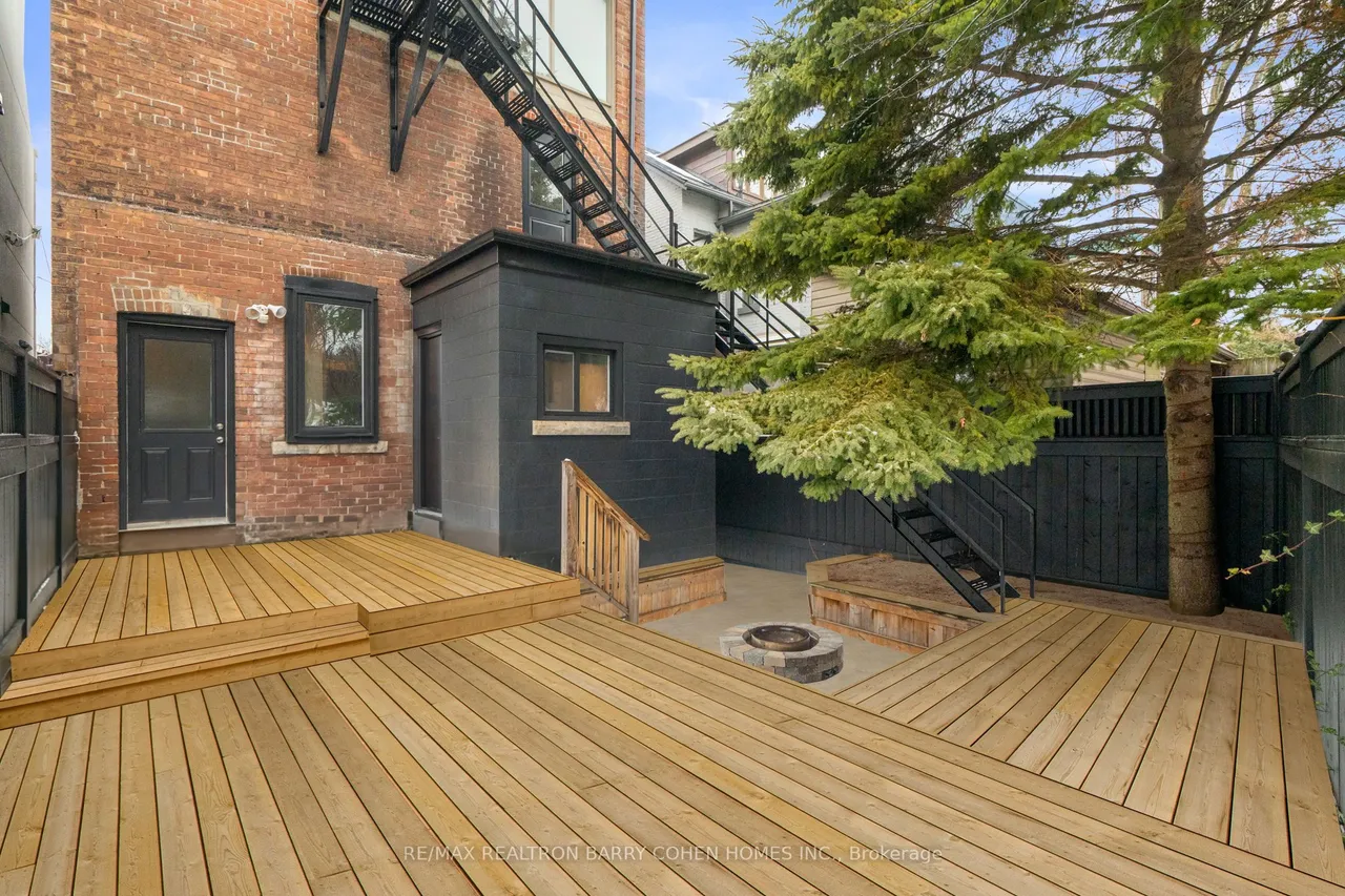 231 Macpherson Avenue — photo 35
