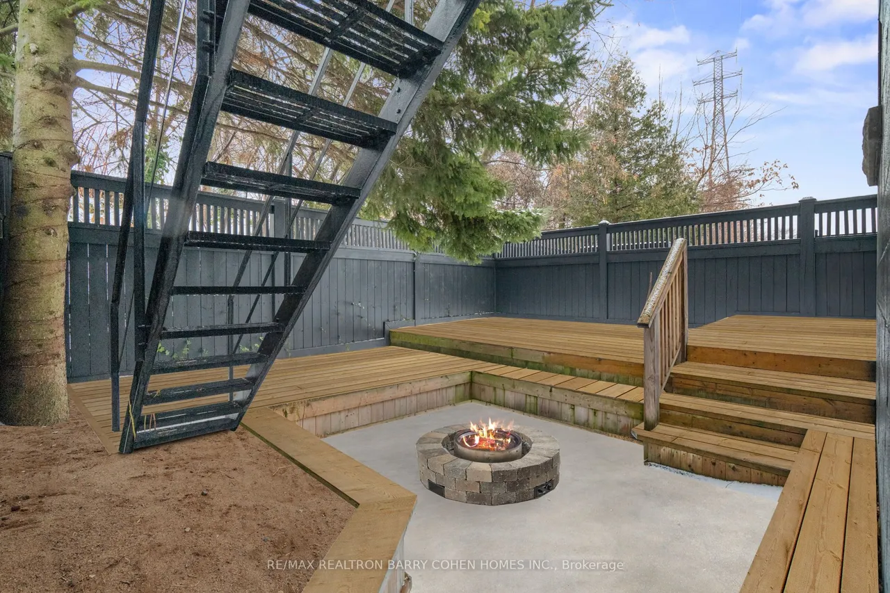 231 Macpherson Avenue — photo 36
