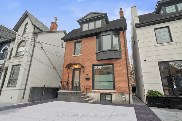 231 Macpherson Avenue — photo 2