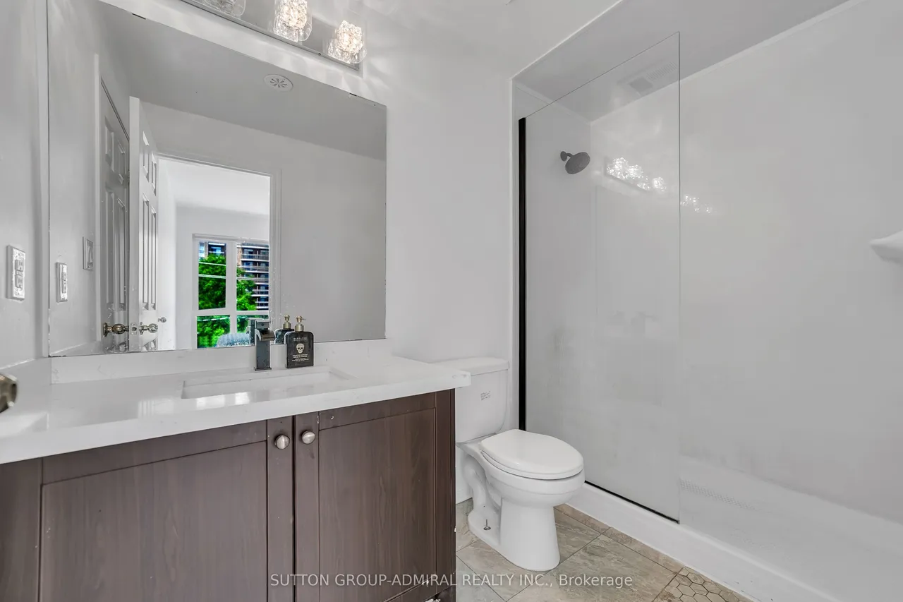 639 Lawrence Avenue — photo 27