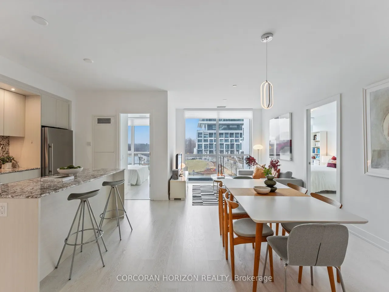 30 Inn On The Park Drive — photo 3