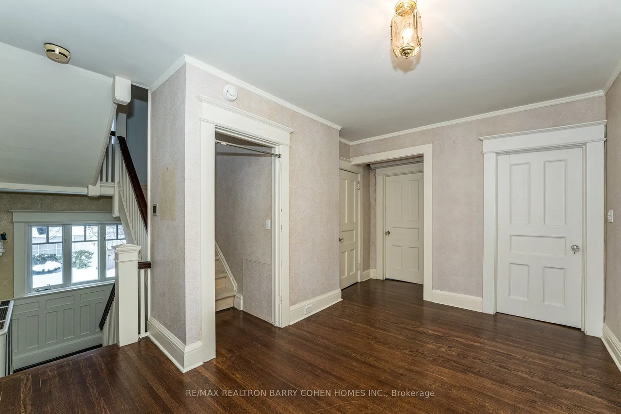28 Dunvegan Road — photo 8
