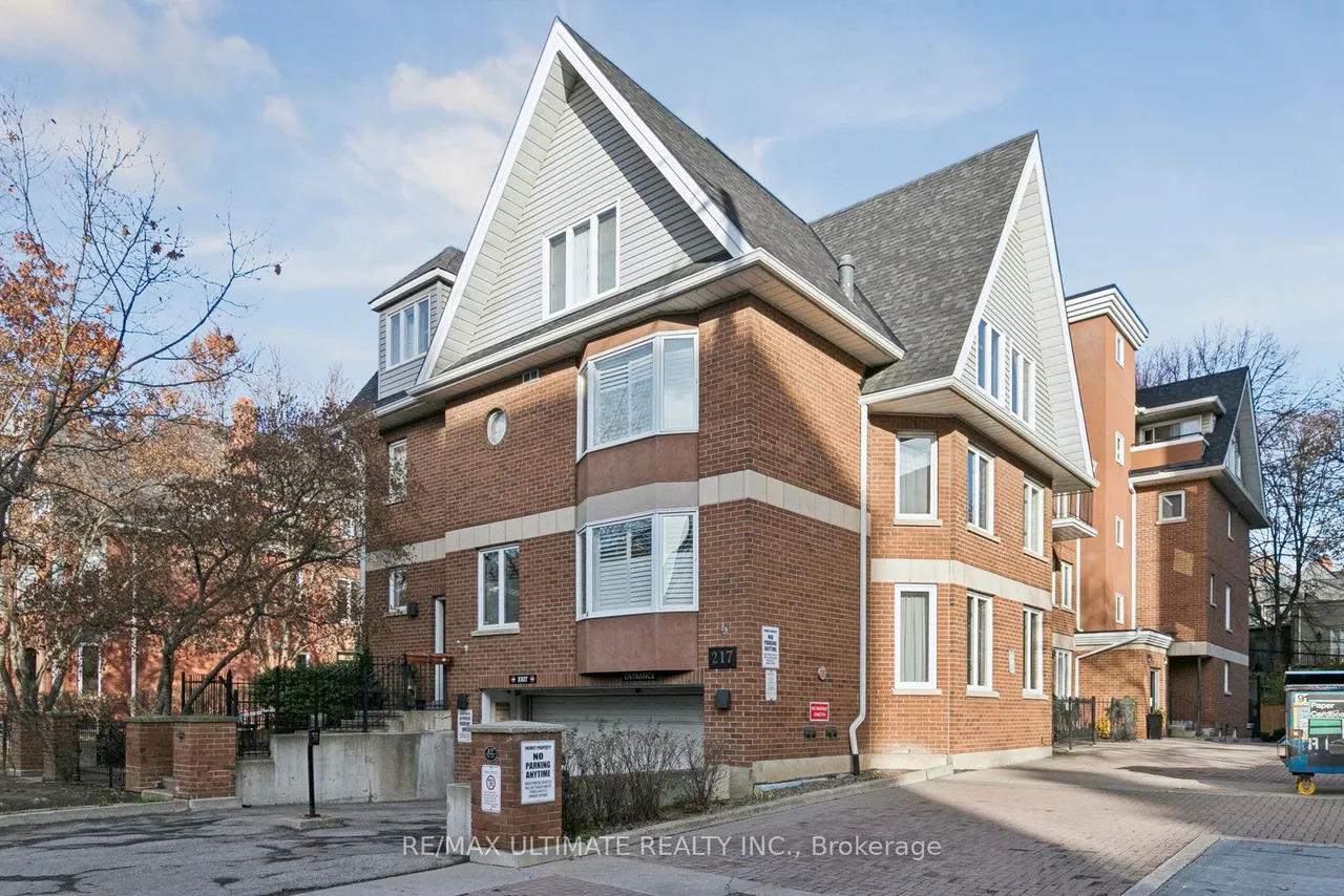 217 St. George Street — photo 35