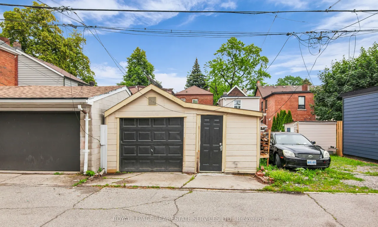 56 Arlington Avenue — photo 42