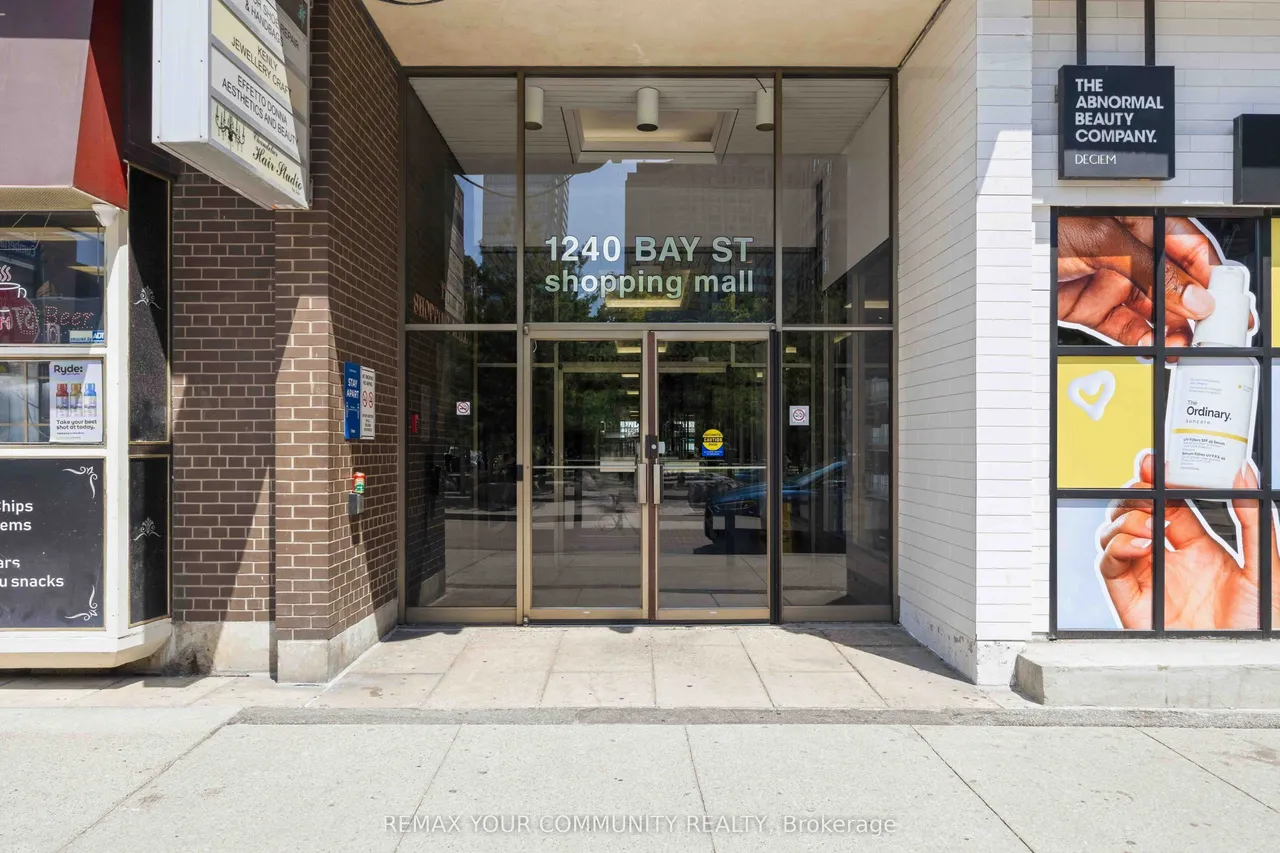 1240 Bay Street — photo 34