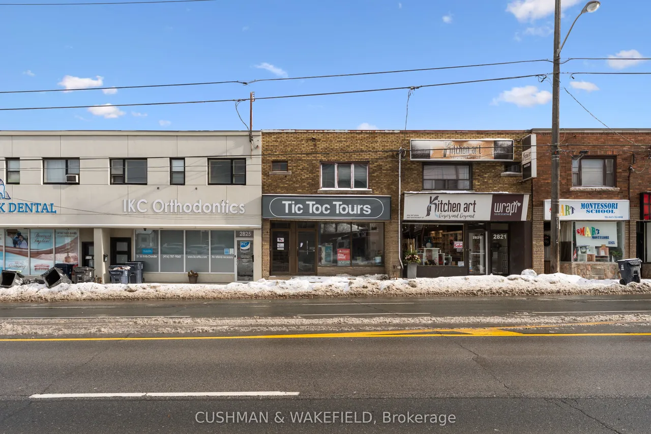 2823 Bathurst Street