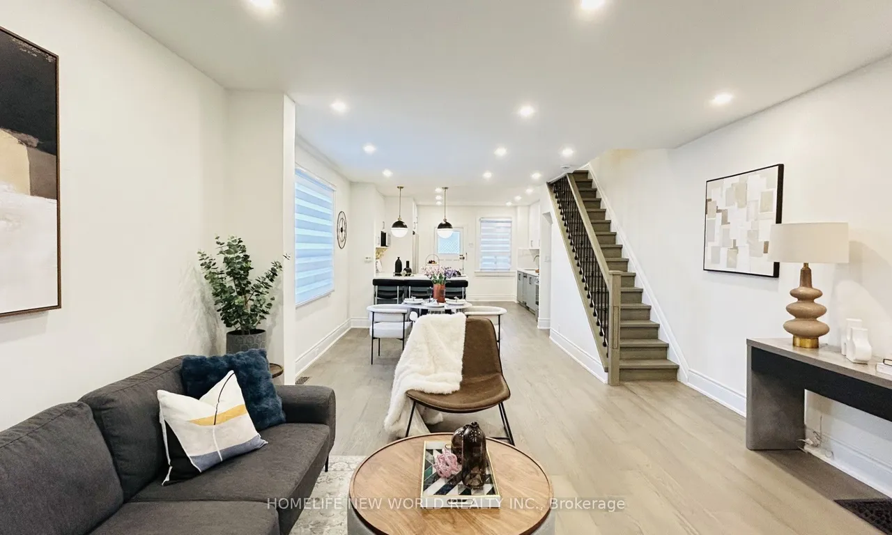 509 Dupont Street — photo 2