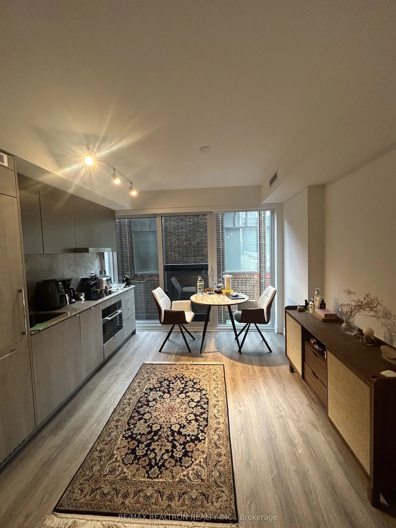 771 Yonge Street — photo 6