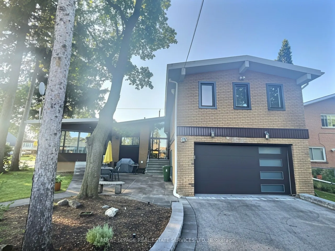 33 Blue Forest Drive — photo 40