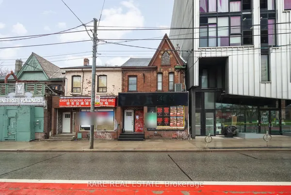 200 Bathurst Street