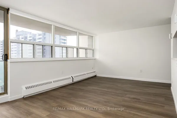 5949 Yonge Street — photo 2