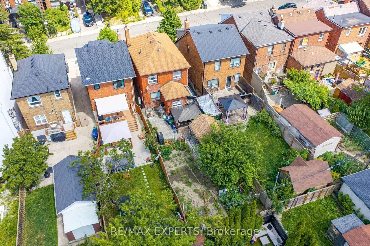 406 Lauder Avenue — photo 32