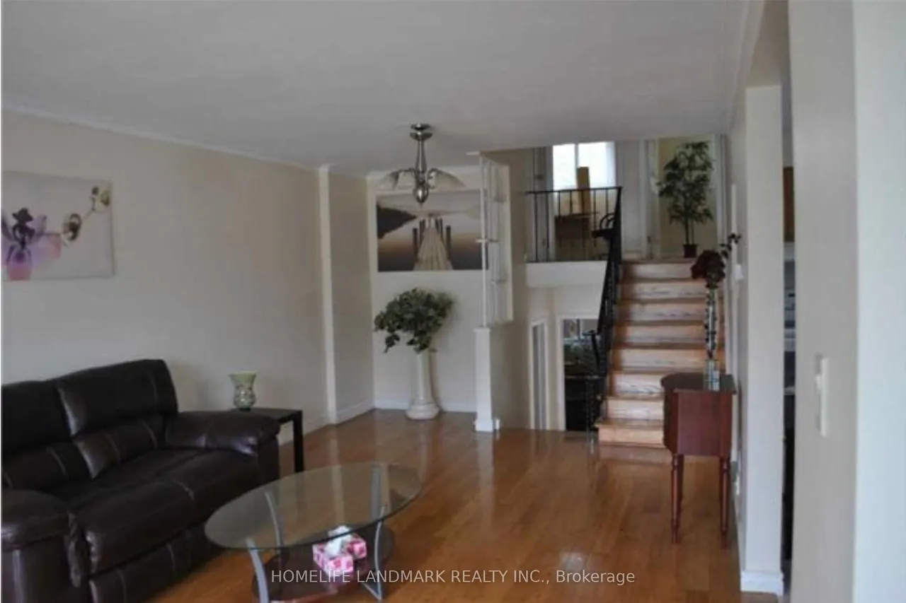 28 Roywood Drive — photo 3