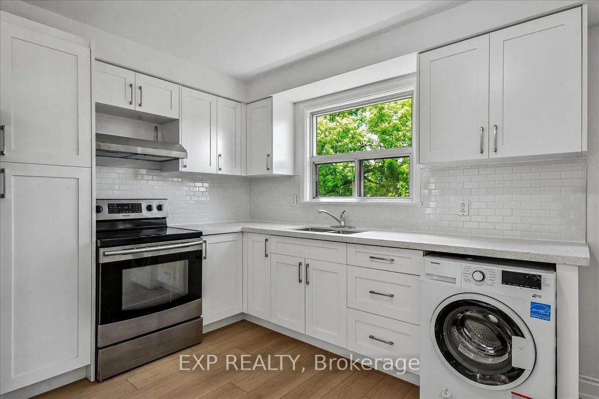 346 Westmount Avenue — photo 2