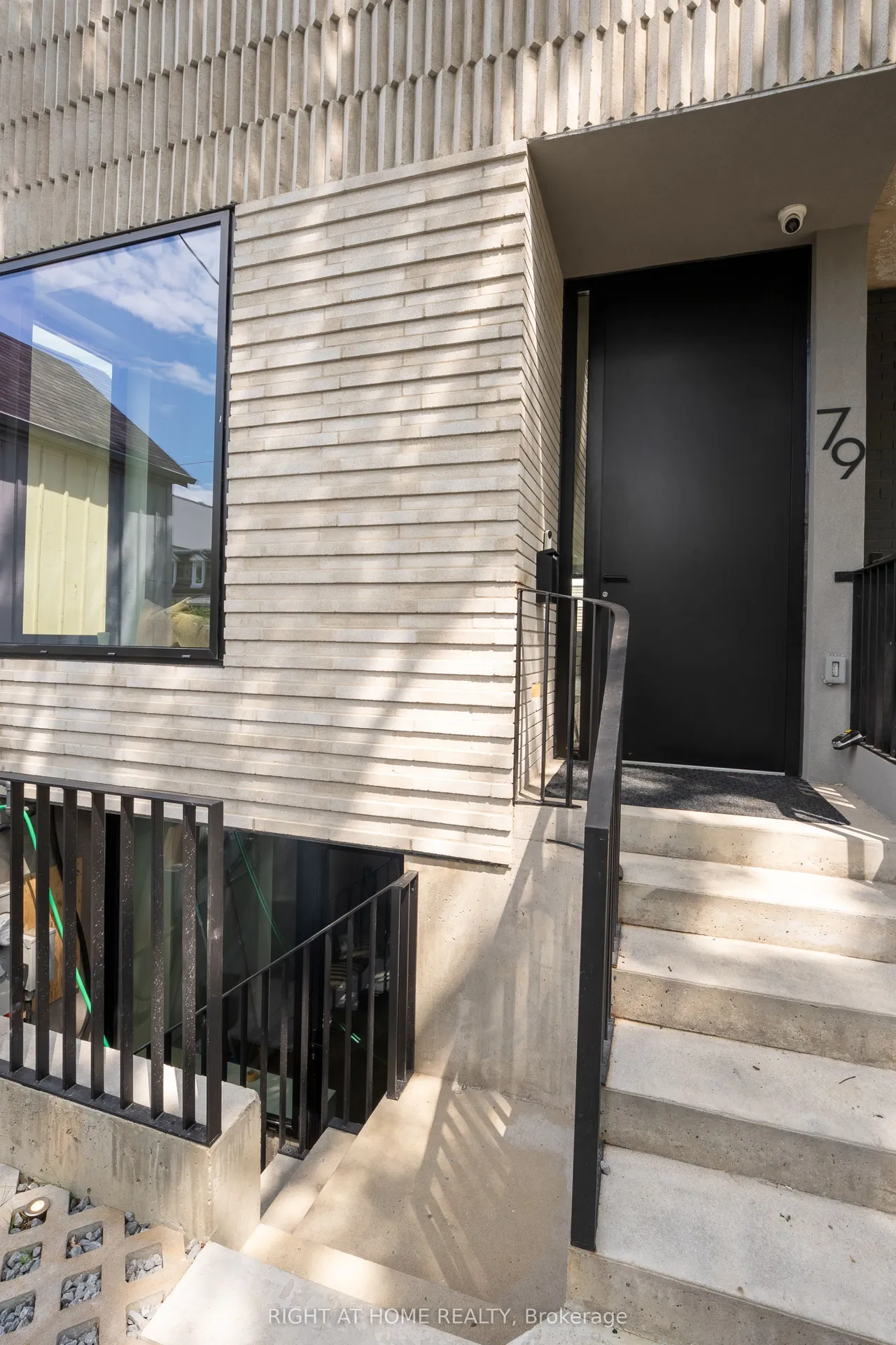 79 Northcote Avenue — photo 3