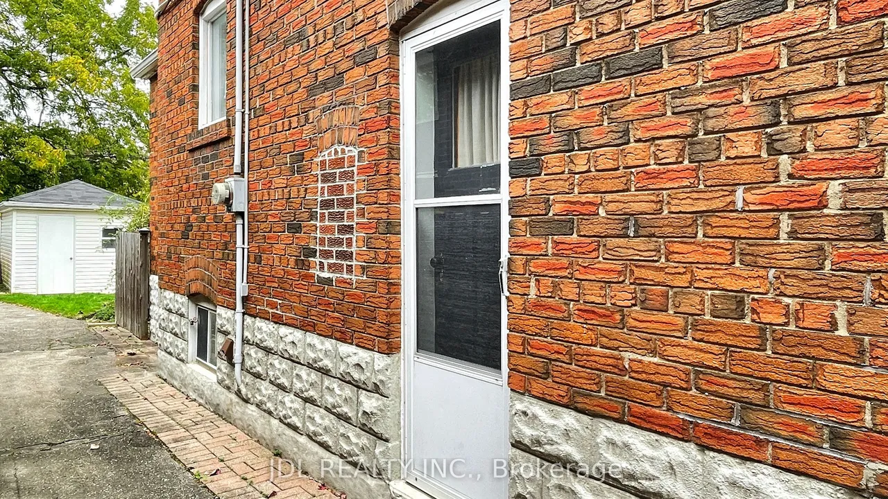 280 Fairlawn Avenue — photo 20