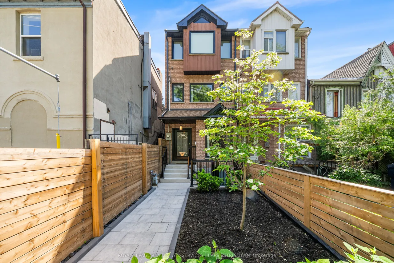 247A Lippincott Street