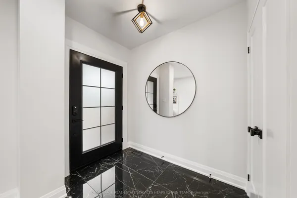 247A Lippincott Street — photo 2