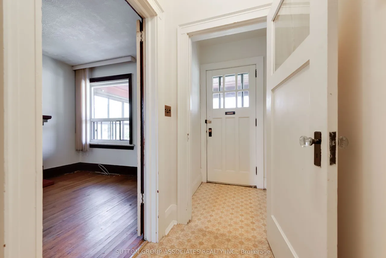 155 Earlsdale Avenue — photo 3
