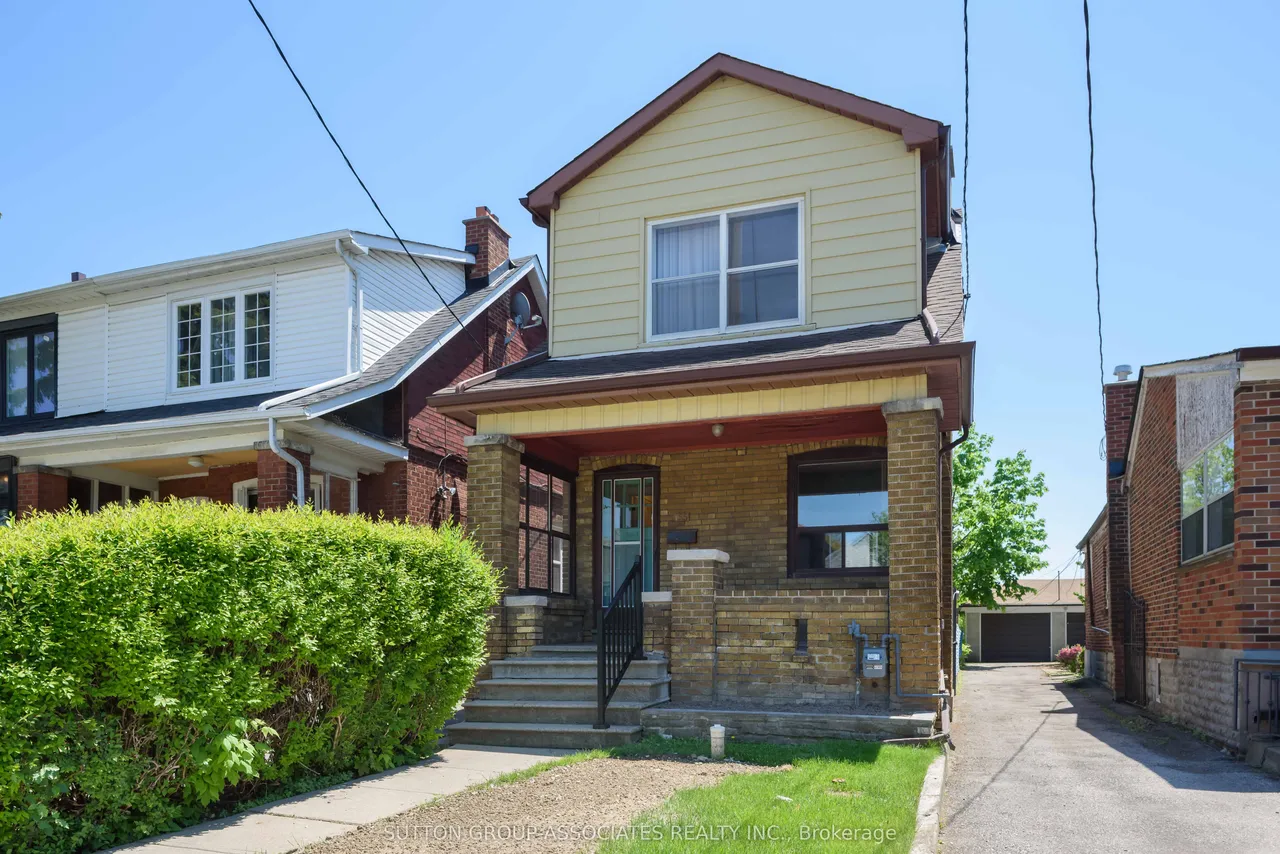 155 Earlsdale Avenue