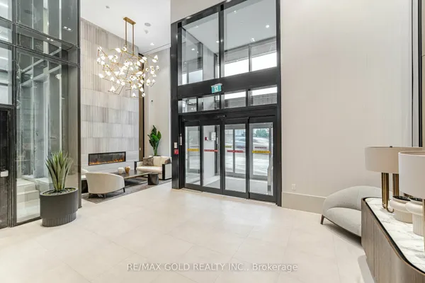 2020 Bathurst Street