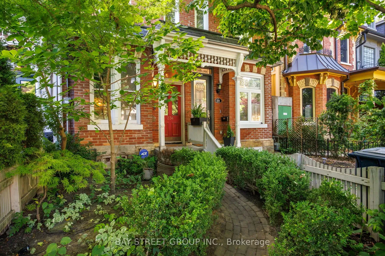 236 Seaton Street — photo 39