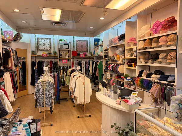 444 Yonge Street