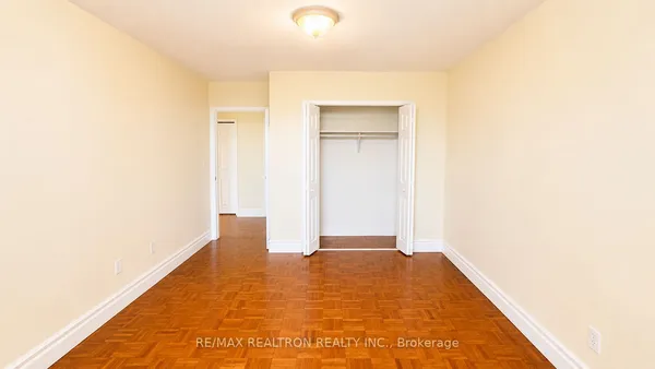 5949 Yonge Street — photo 2
