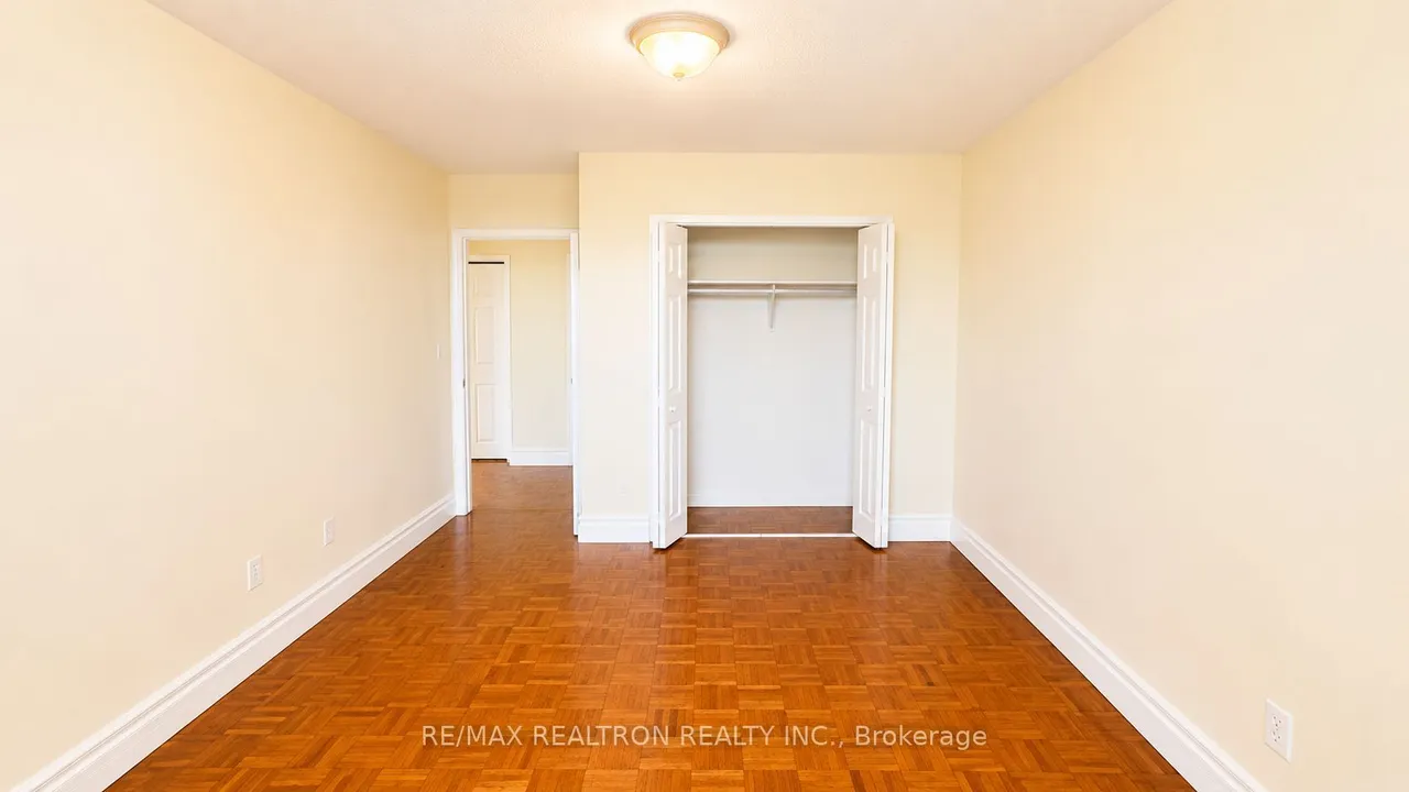 5949 Yonge Street — photo 2
