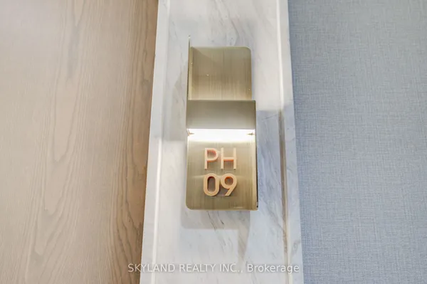 30 Inn On The Park Drive