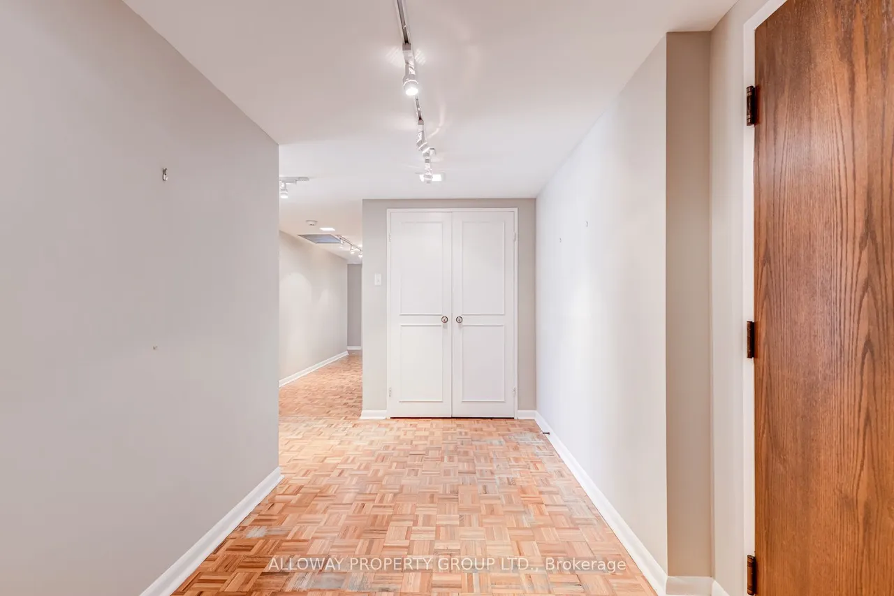 1166 Bay Street — photo 3
