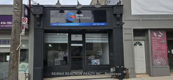 2809 Bathurst Street N