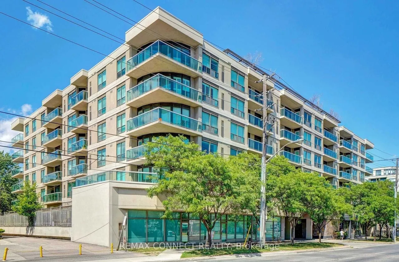 890 Sheppard Avenue W — photo 2