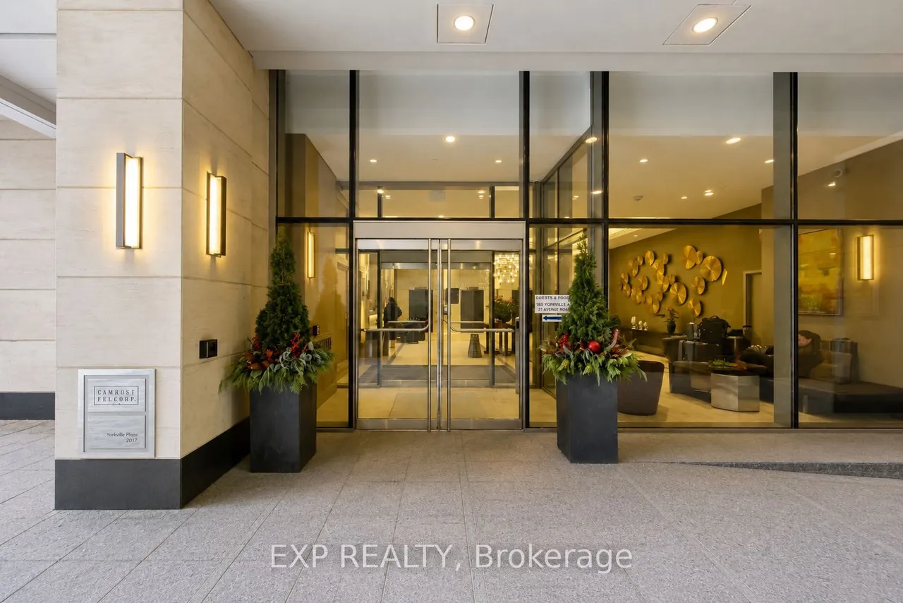 155 Yorkville Avenue — photo 2
