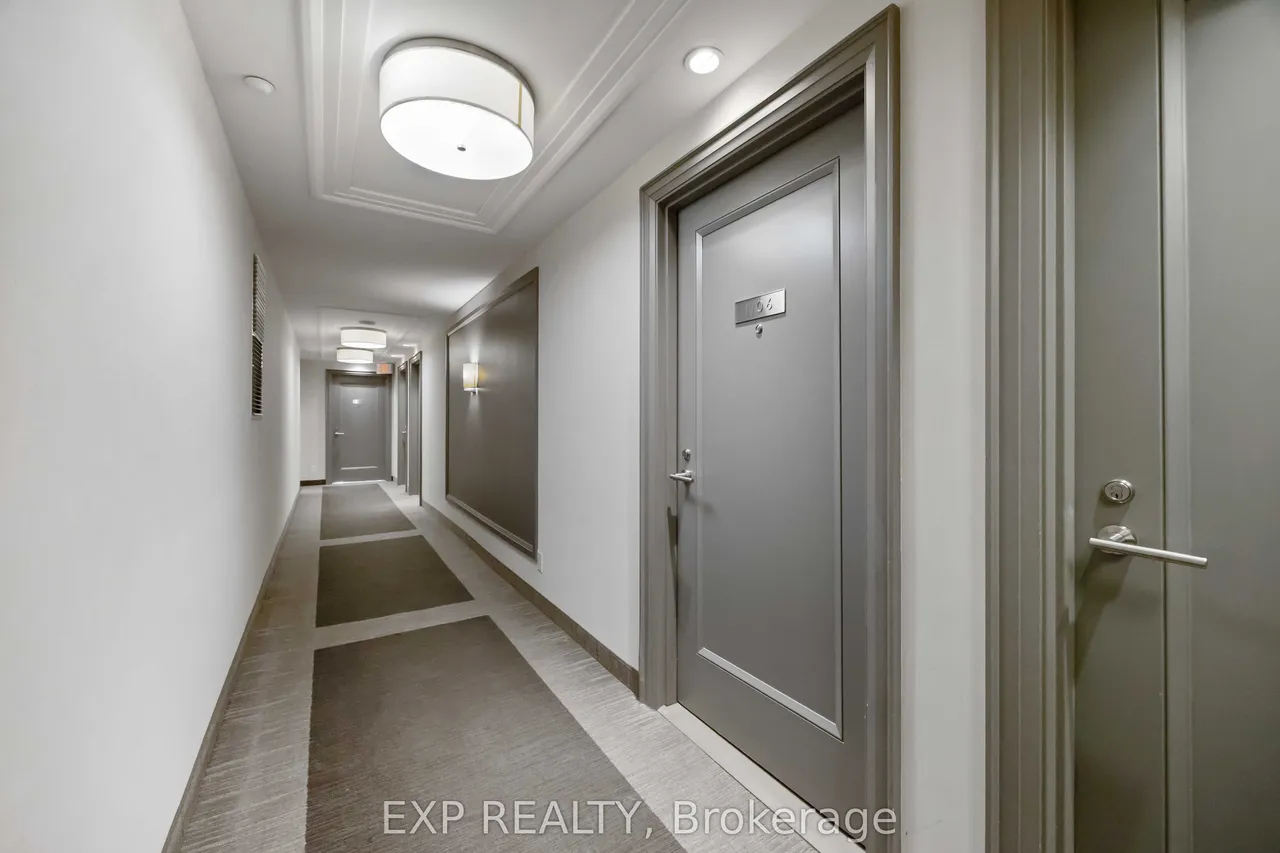 155 Yorkville Avenue — photo 3