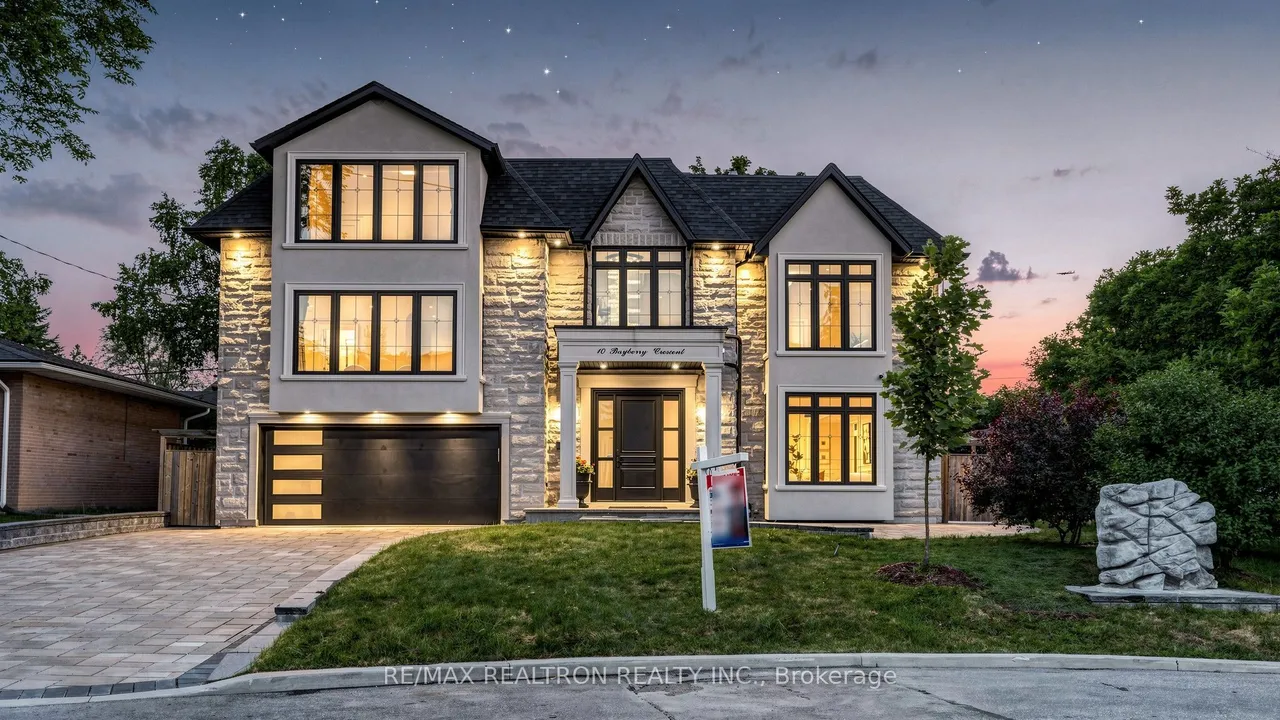 10 Bayberry Crescent