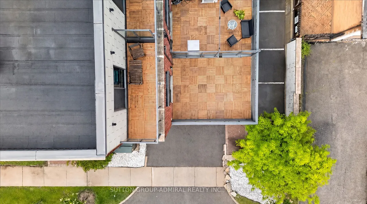 2 Maxwell Street — photo 24