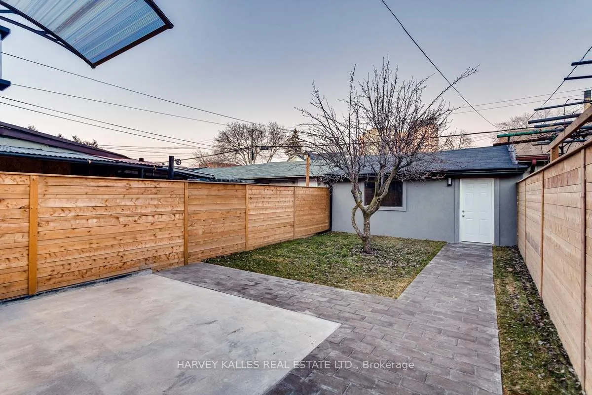 179 Palmerston Avenue — photo 49