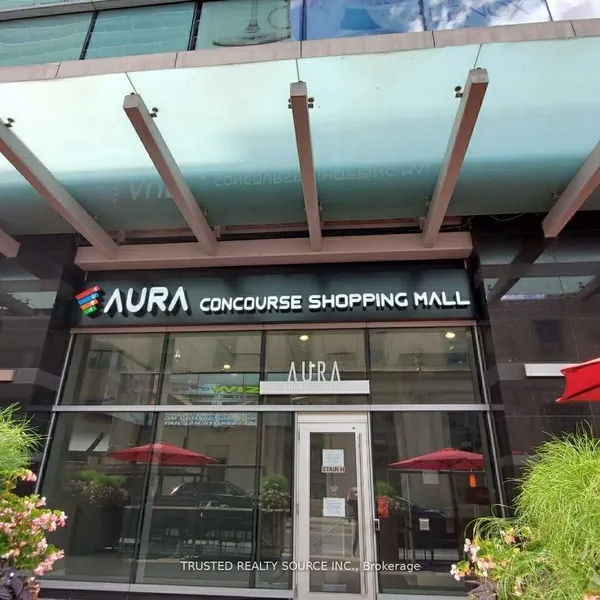 384 Yonge Street