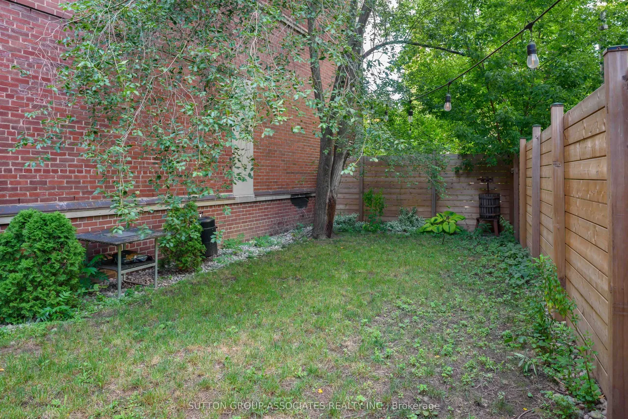76 St Annes Road — photo 33