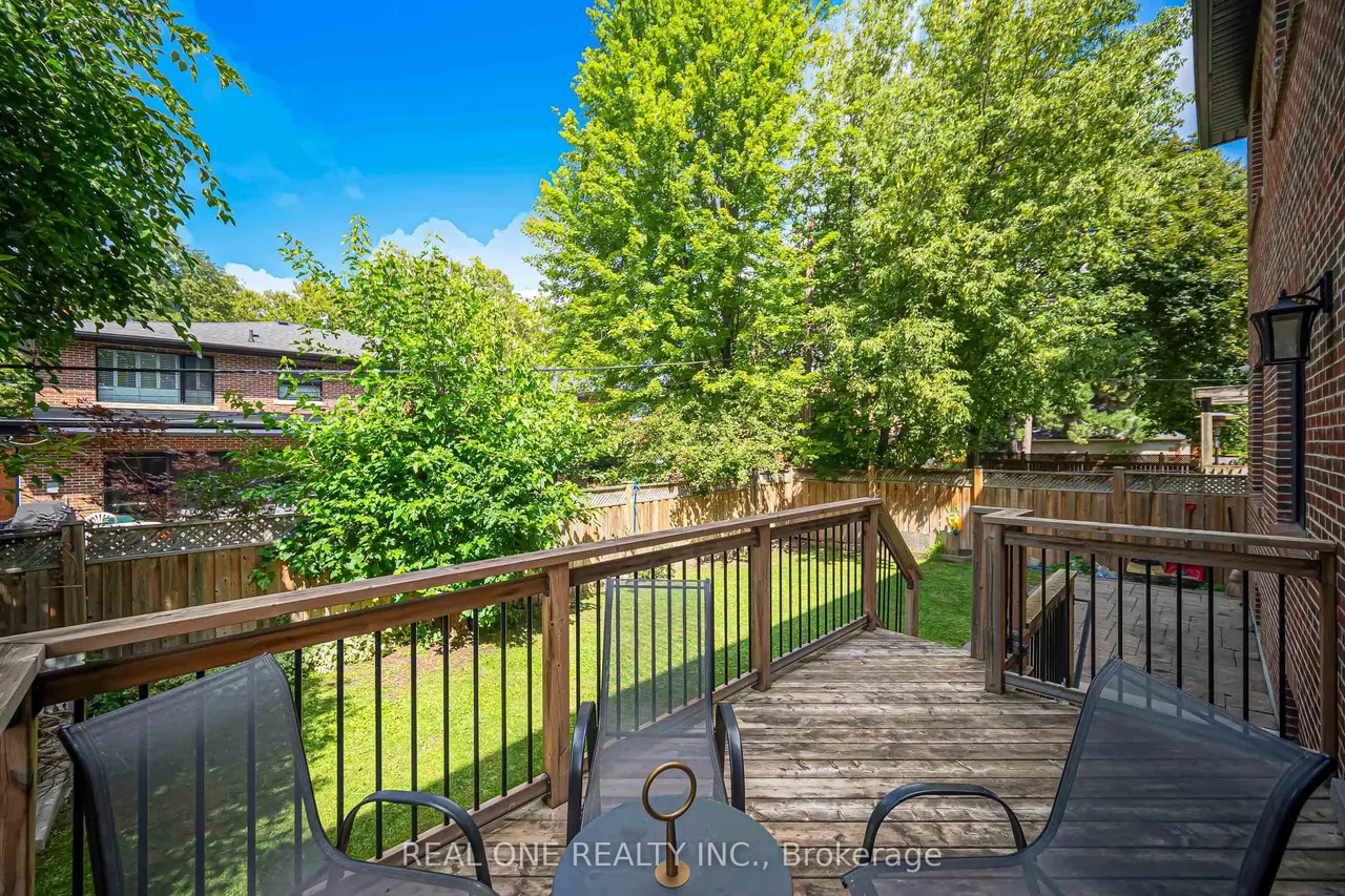 100 Ridelle Avenue — photo 43